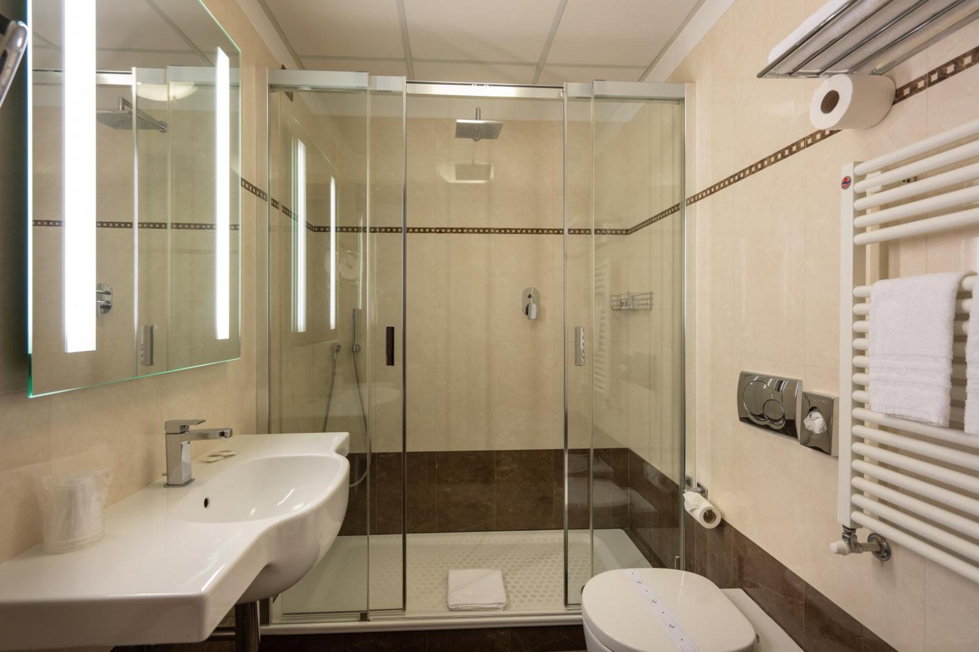 Iris Hotel Génova